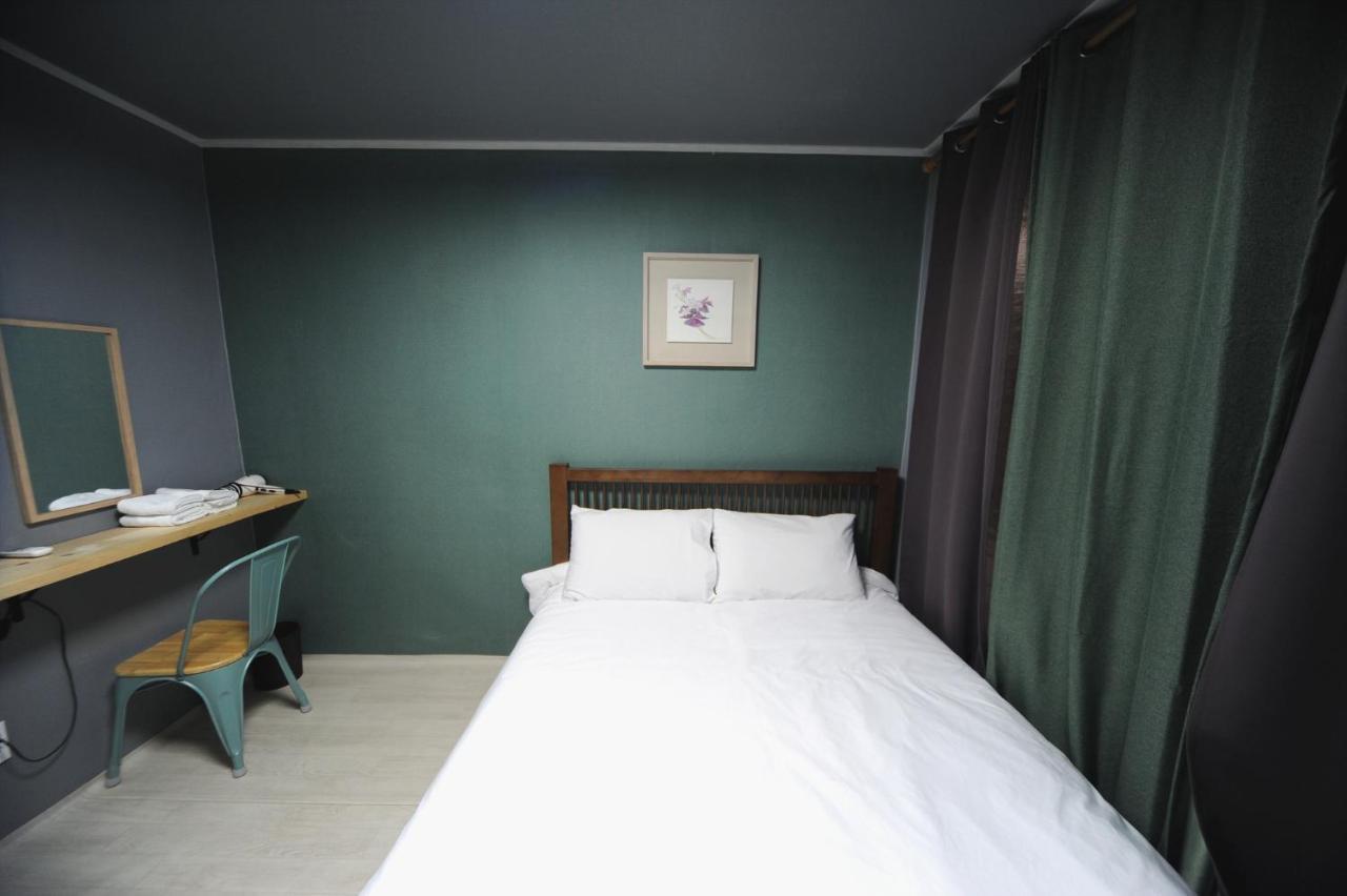 Art And Stay Suncheon Exterior photo